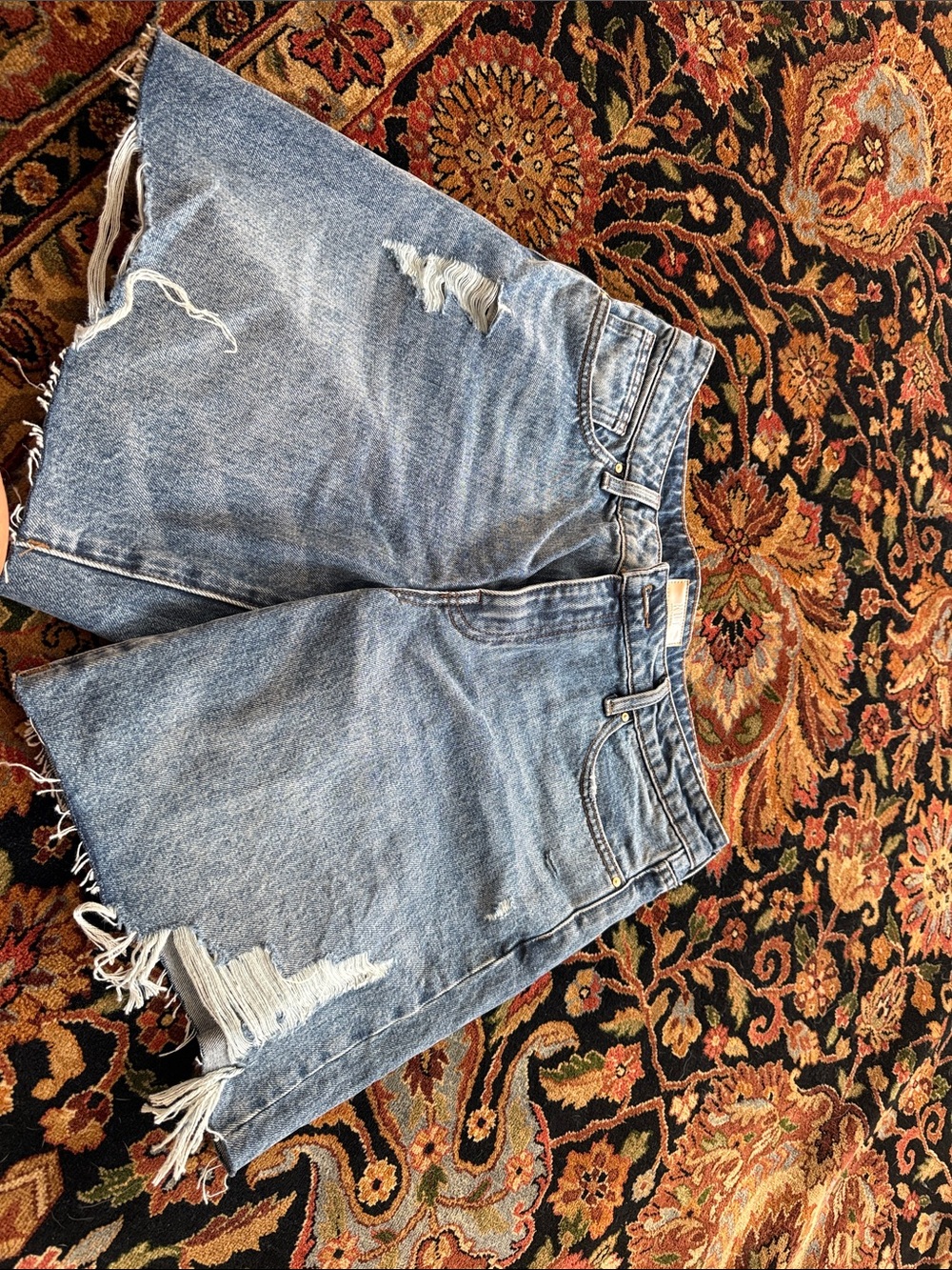 High-Rise Distressed Denim Shorts - Light Blue